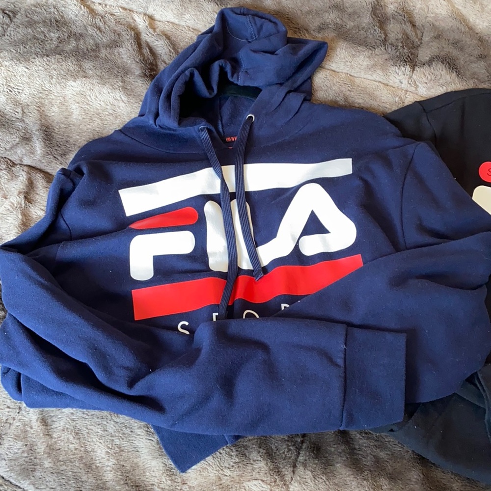 Bundle of 3 new sweatshirts